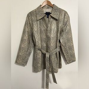 Venezia Womens Size 18/20 Faux Snakeskin Belted Jacket Size Ivory Full Zip